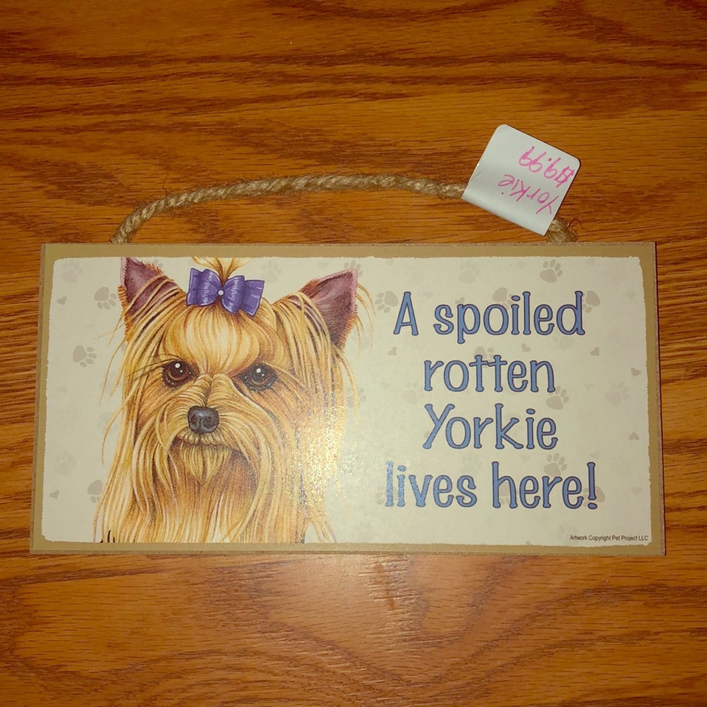 Cute doggie sign.